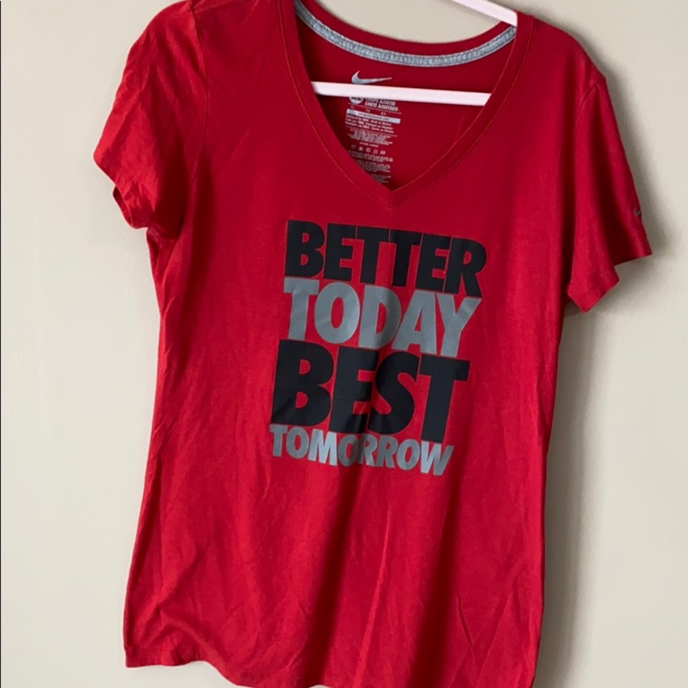 Nike tshirt